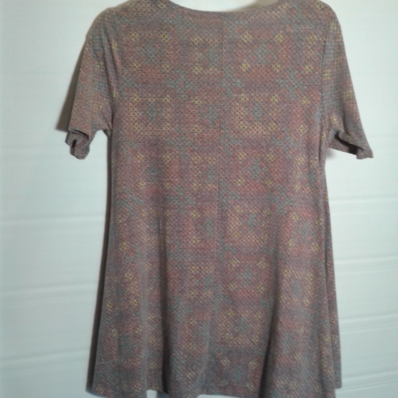 LulaRoe short sleeve top - Picture 3 of 5